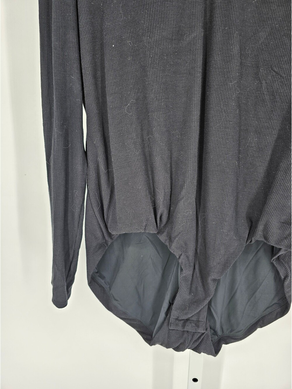 Soma Womens Sz XXL Long Sleeve Bodysuit Top Black Ribbed V Neck - Picture 2 of 5